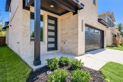 210 E Park Street, Little Elm TX 75068 - Photo 2