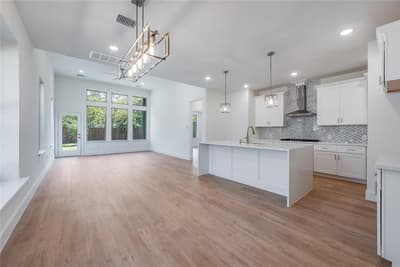 210 E Park Street, Little Elm TX 75068 - Photo 5