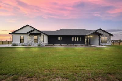 611 Willow Moon Ranch, Crawford TX 76638