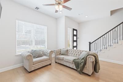 2917 Troutt Drive, Carrollton TX 75010 - Photo 3