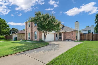 1028 Colony Street, Flower Mound TX 75028 - Photo 3