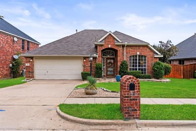 1112 Wentwood Drive, Corinth TX 76210