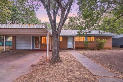 1204 W 4th Street, McGregor TX 76657