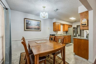 718 Southridge Court, Grand Prairie TX 75052 - Photo 5