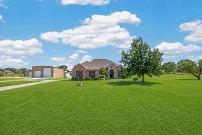 152 Savannah Drive, Brock TX 76087
