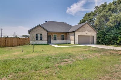701 Lakeland Drive, West Tawakoni TX 75474 - Photo 2