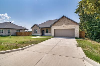 701 Lakeland Drive, West Tawakoni TX 75474 - Photo 3