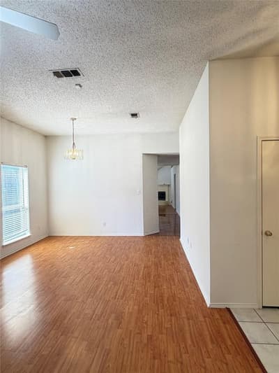 6006 Brook Forest Drive, Arlington TX 76018 - Photo 5