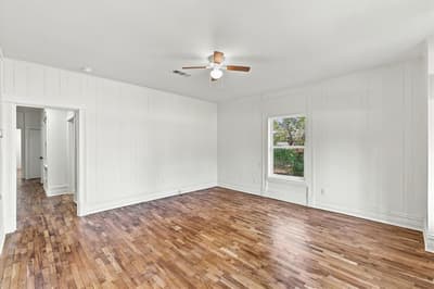 401 S Gardner Street, Whitewright TX 75491 - Photo 4