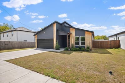 3220 Houston Street, Greenville TX 75401 - Photo 3