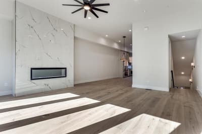 250 E Dallas Street # 112, Grapevine TX 76051 - Photo 3