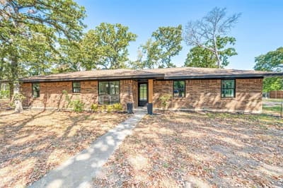 204 Baseline Road, Krugerville TX 76227 - Photo 2