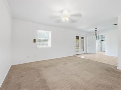 710 Parkridge Drive, Decatur TX 76234 - Photo 4