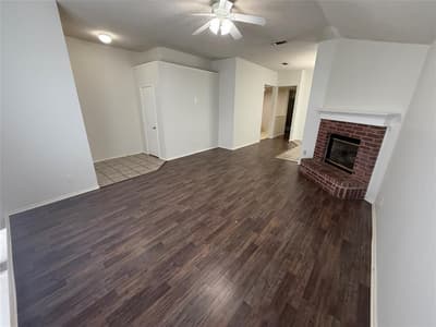 1142 Margie Street, Burleson TX 76028 - Photo 3