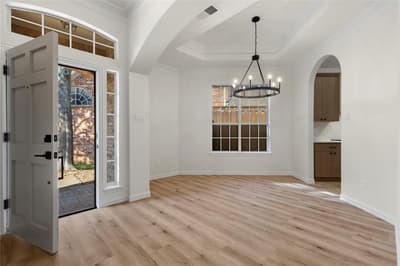 14628 Flanders Court, Addison TX 75001 - Photo 2