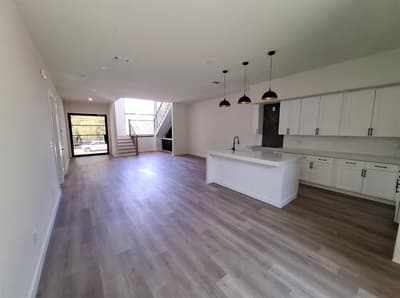 438 Bonnie View Road, Dallas TX 75203 - Photo 4