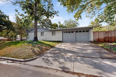 341 Arcadia Street, Hurst TX 76053 - Photo 5