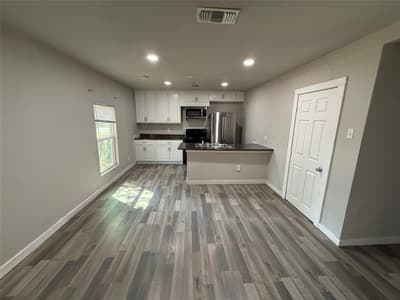 2826 Mcgee Street, Fort Worth TX 76112 - Photo 3