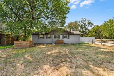 6817 Simmons Road, North Richland Hills TX 76182