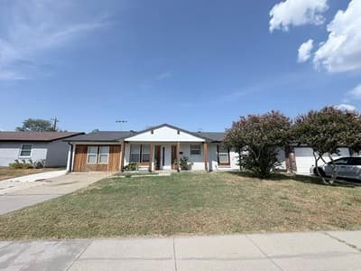 701 Sweetbriar, Lewisville TX 75067 - Photo 3