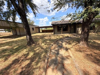 1223 Yowell Road, Whitesboro TX 76273