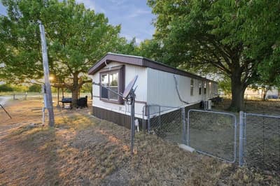 1206 Toby Street, Alvarado TX 76009