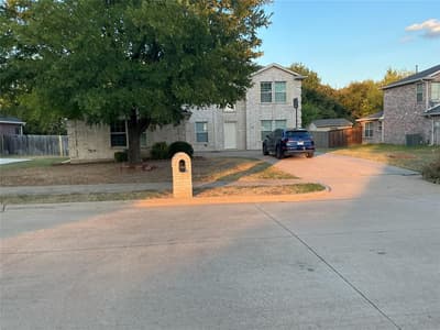1340 Lake Grove Lane, DeSoto TX 75115 - Photo 3