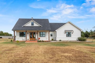 1742 Recreation Road 3, Bonham TX 75418