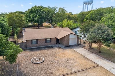 346 Linkcrest Drive, Duncanville TX 75137