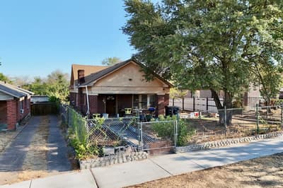 3521 Avenue Avenue E, Fort Worth TX 76105 - Photo 2
