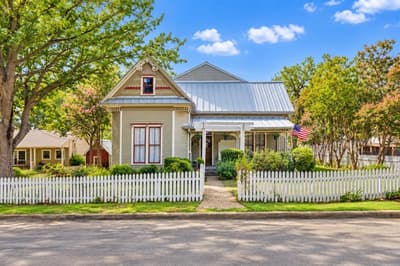 602 Storrs Street, Rockwall TX 75087