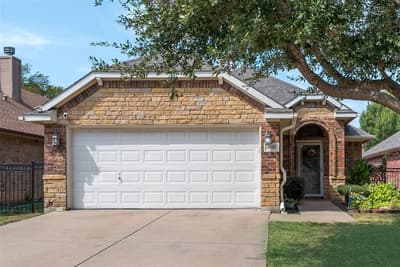 9032 Racquet Club Drive, Fort Worth TX 76120 - Photo 2
