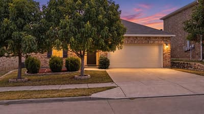 5401 Stone Meadow Lane, Fort Worth TX 76179