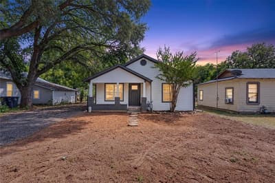 425 Bales Street, Cleburne TX 76033