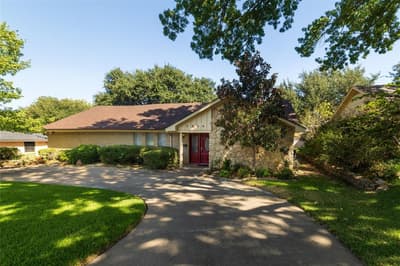 3804 Wharton Drive, Fort Worth TX 76133 - Photo 4