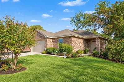 1634 E Missouri Avenue, Dallas TX 75216 - Photo 3