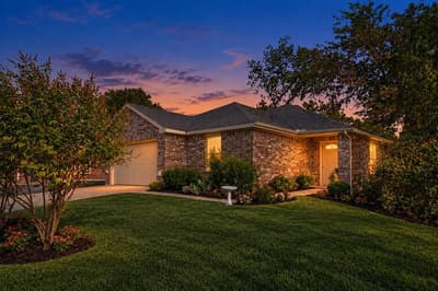1634 E Missouri Avenue, Dallas TX 75216 - Photo 4