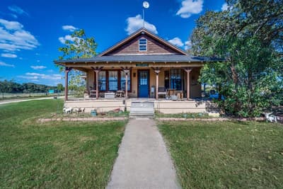 613 Hcr 1305, Hillsboro TX 76645