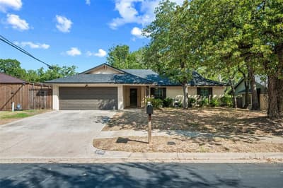 608 Ridgewood Circle, Hurst TX 76054 - Photo 5