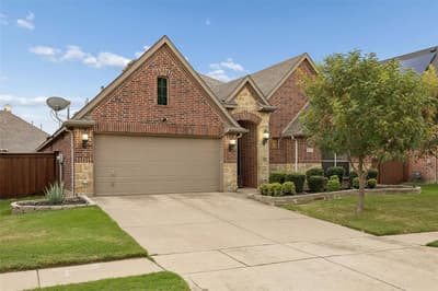 2723 Ponce De Leon, Grand Prairie TX 75054