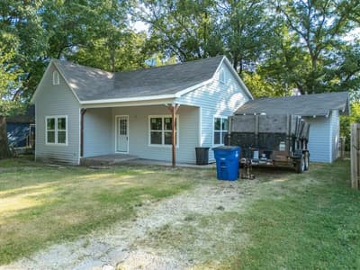 1106 N McKinney Street, Ennis TX 75119 - Photo 3