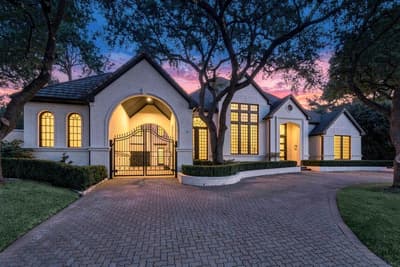 17632 Harbord Oaks Circle, Dallas TX 75252