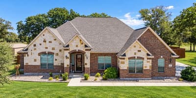 107 Willow Oak Drive, Krugerville TX 76227 - Photo 2