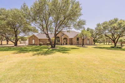 2305 Floyd Hampton Road, Crowley TX 76036 - Photo 3