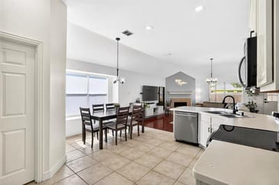 1347 Lake Forest Drive, Grand Prairie TX 75052 - Photo 5
