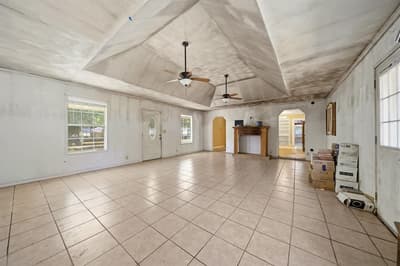925 E Walnut Street, Hillsboro TX 76645 - Photo 3