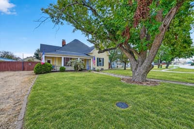 304 E Main Street, Itasca TX 76055 - Photo 2