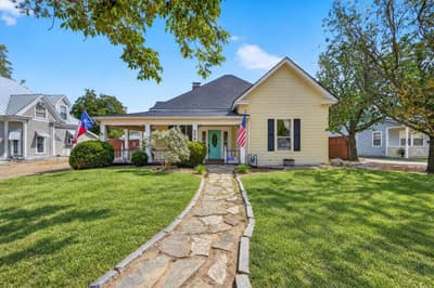304 E Main Street, Itasca TX 76055