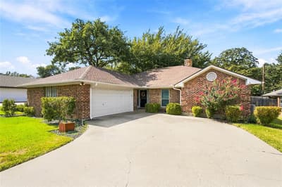 2708 Citadel Drive, Arlington TX 76012