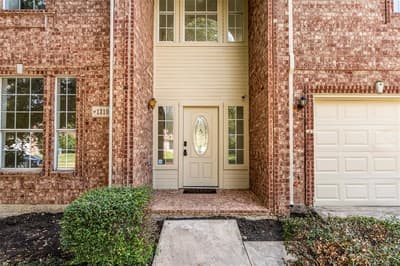 1310 Norman Circle, Arlington TX 76014 - Photo 2